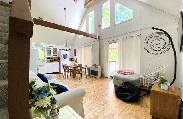 Indian Rocks Chalet on lake Wallenpaupack