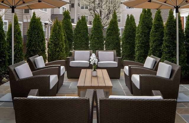 Indulge in a Delightful Hobbies, Free Breakfast, Pet-Friendly Stay!