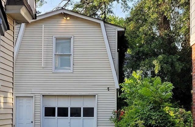 Indulge in Serenity with a Private Waterfront Studio Near Rivers Casino!