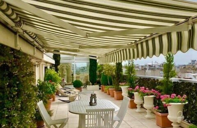 Indulgence, is a Splendid Paris Penthouse apartment with Divine Terrace.
