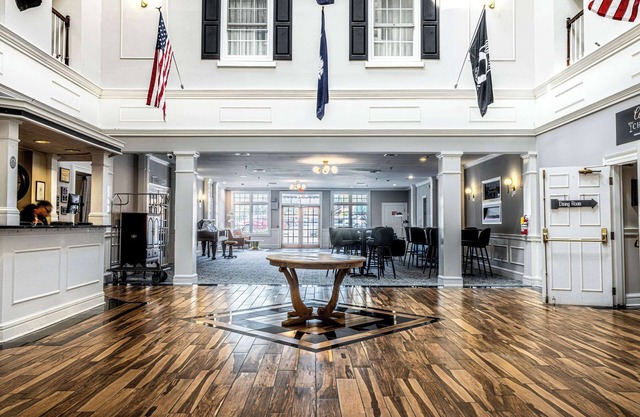 Inn on the Square, an Ascend Collection Hotel