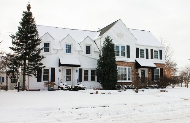 Inn on Third - Whole House
