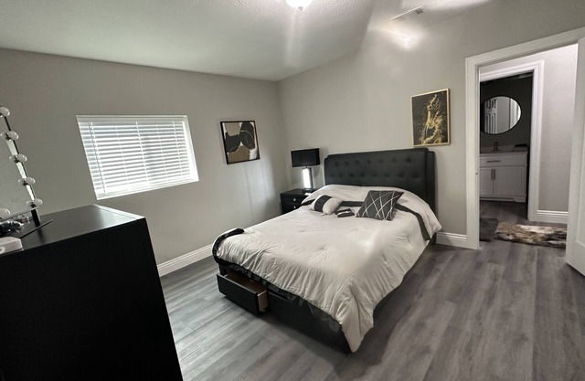 Insta-Worthy! Just Remodeled! Private Home! Luxurious & Brand New