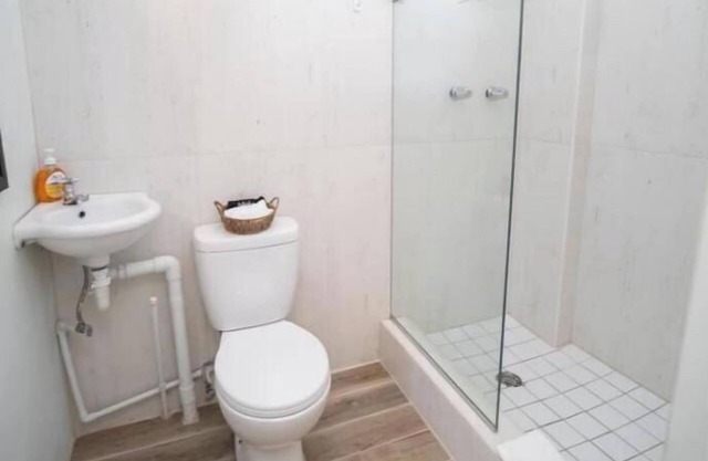 Irie Heights Party View