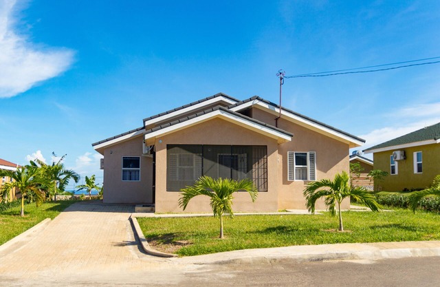 Irie Paradise Getaway Brand New Gated Community