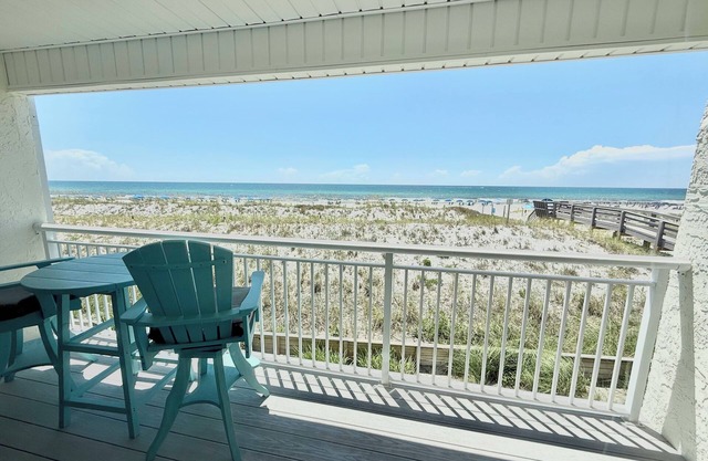 IS #203 - GULF FRONT CONDO, SPECTACULAR VIEWS! BEACH SERVICE INCLUDED! BOOK NOW!