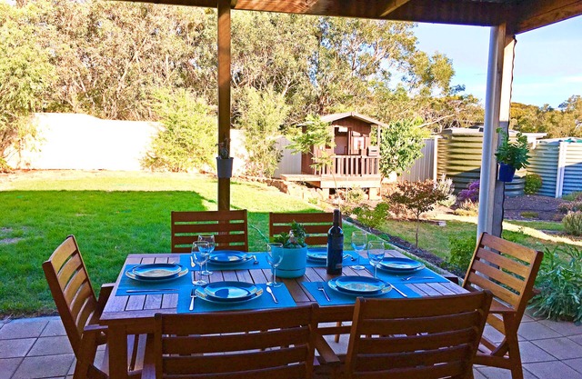 Island Daydreamer at Kingscote