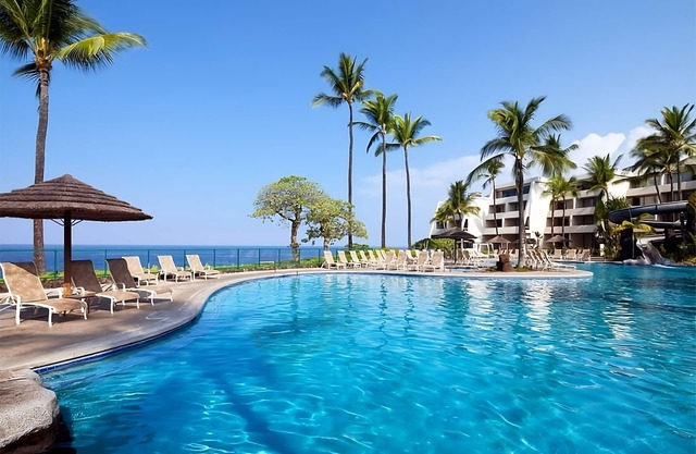 Island Hopping! Resort View, Oceanfront, Game Room, Onsite Restaurant and Bar