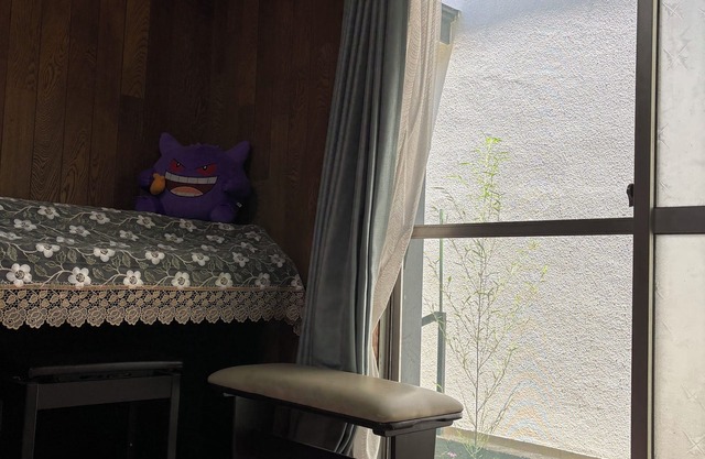 It is a quiet residential area with fresh air, and a good ramen shop is a 3-minute walk away. The natural hot spring is 5 minutes away by car, the Seibu Dome is 20 minutes away by car, and there are many delicious restaurants 10 minutes away by car.