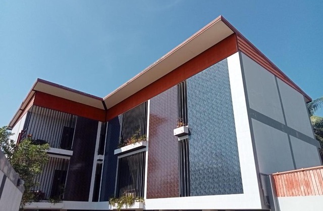 J2 Uttaradit