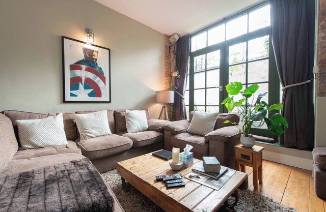Jack's Place - Luxury Industrial Style 1 bed Flat