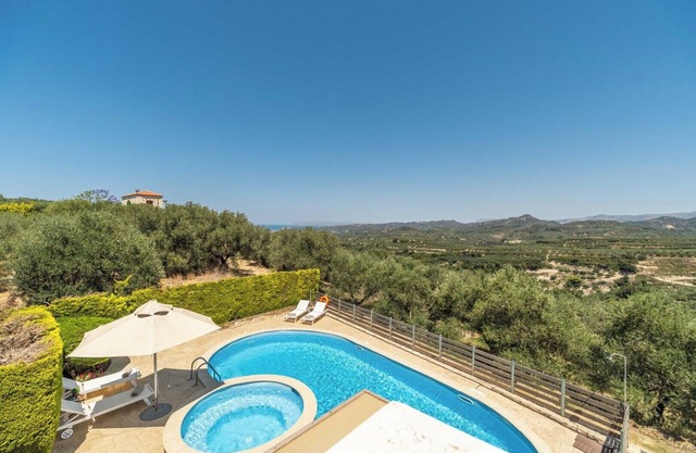 Jacuzzi ★ BBQ area ★ Sea View ★ Private Pool