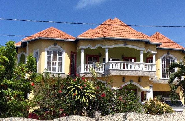 Jamaica Dream Gateway