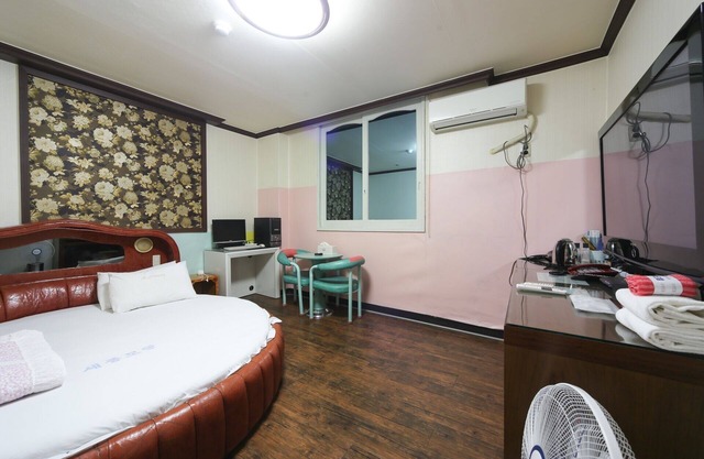 Jangseong Suseok Motel