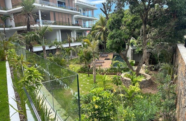 Jardin sur la mer de pointe aux Canonniers