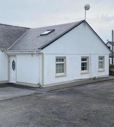 JMD Lodge - Self Catering Property in the heart of The Burren between Ballyvaughan, Lisdoonvarna, Doolin and Kilfenora in County Clare Ireland