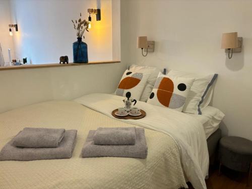 Joli appartement Suresnes 7min La Defense Arena