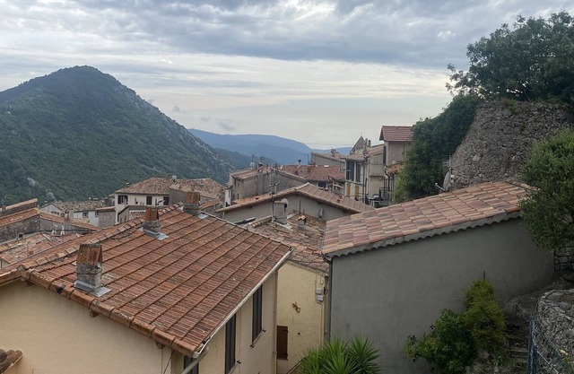 Jolie Maison de Campagne à Peille vue mer
