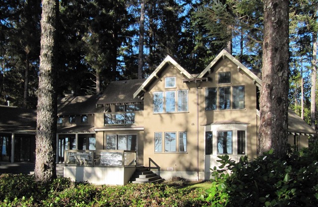 Juan de Fuca Beach House
