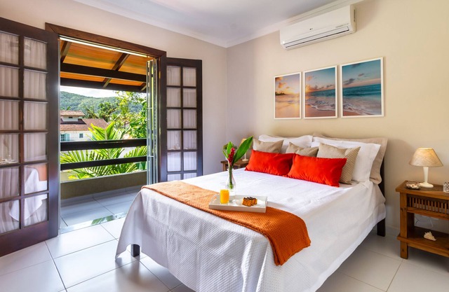 JUQUEHY, Private Pool, 2 parking spaces, Wi-Fi -Route with Security