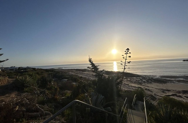 Just About Beachfront - Freshly Renovated - 3 Bedroom Home
