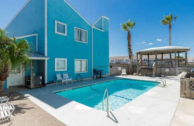 Just Beachy CLI303