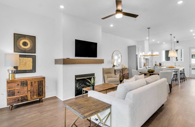 Just Built 3 Bedroom Townhome with Rooftop Patio