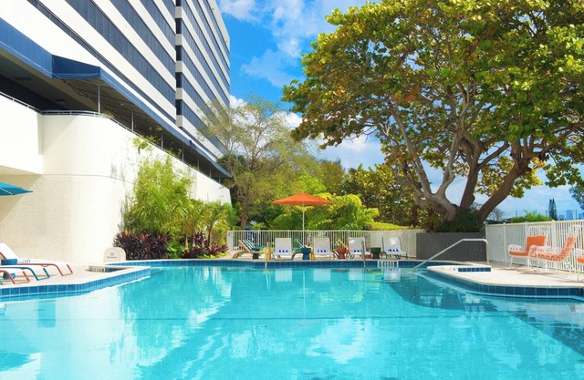 Just What You Were Looking For! 2 Sleek Units! Virtual Tour Inside!