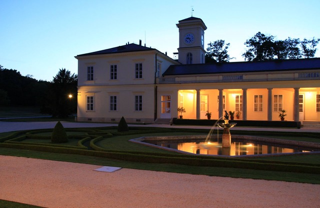 Károlyi Kastély Hotel & Restaurant
