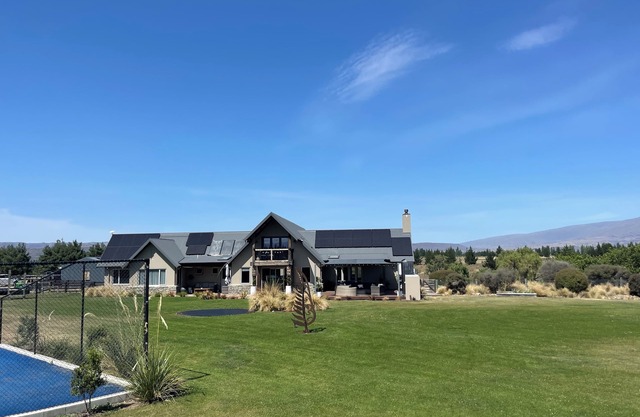 Kaihanu Lodge Luxury Suites for 4