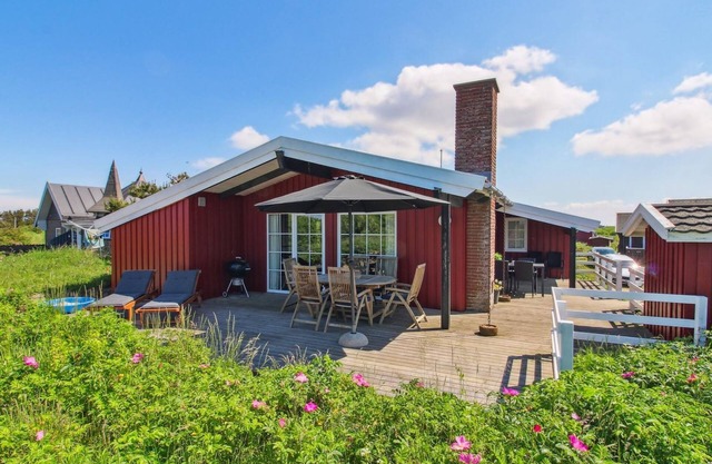 "Kalf" - 400m from the sea by Interhome