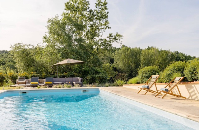 Kalia House. Private pool & summer kitchen. Games room + fitness equipment