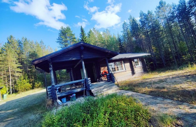 Kalliorinteen Mökit Lehtipirtti