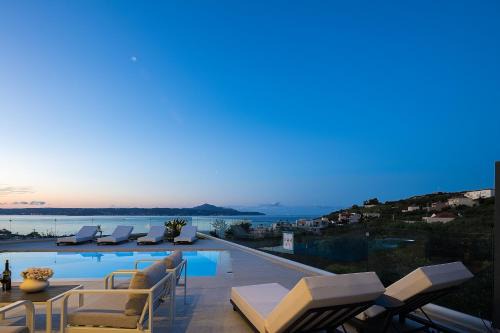 Kalyves Royal Villa I "Free"heated pool,gym&seaview