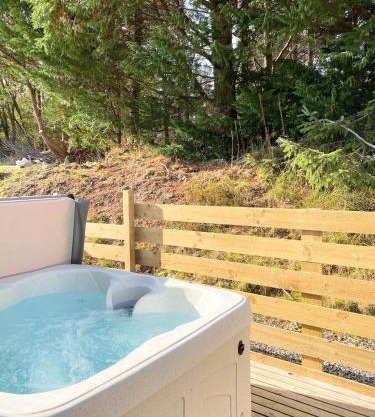 kaoglen Wild-Hot tub-Cairngorms-Pet Friendly