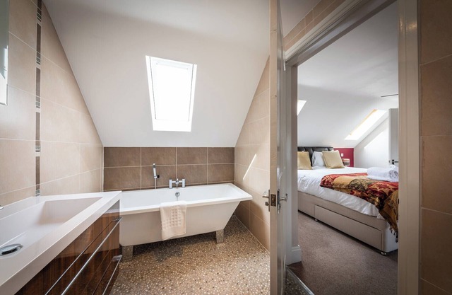 Karinya Crossal Cottage