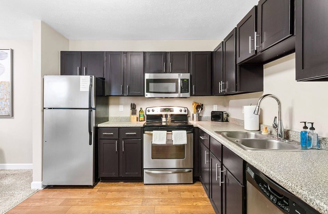 Kasa | Inviting 2BD, Near Notre Dame | South Bend