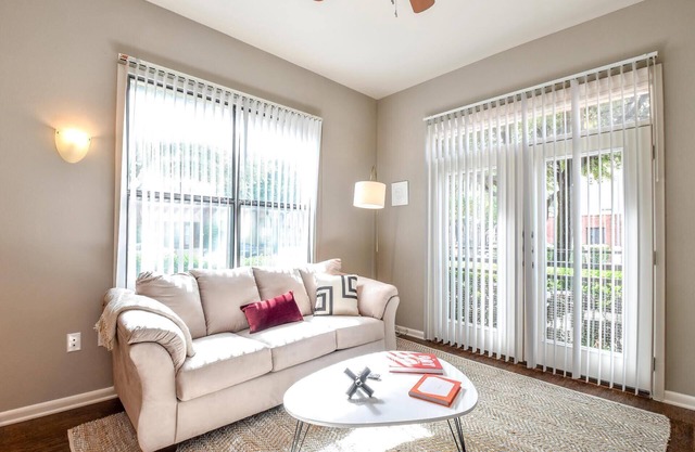 Kasa | Modern 1BD + Gym Access | Plano