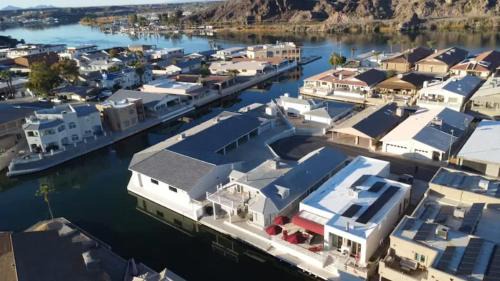 Kastle on the Keys, private dock