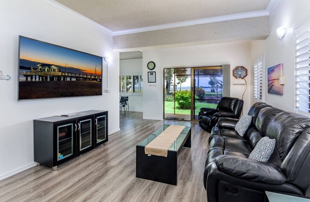 Keith's Place, 1 of the 3 most popular units on Bribie Island, near Brisbane.