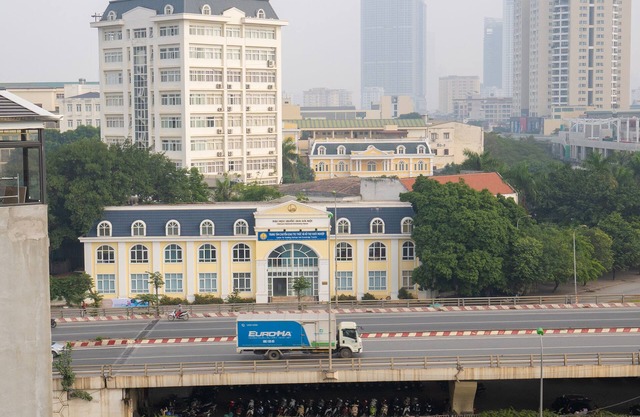 Khach san Phuong Dong