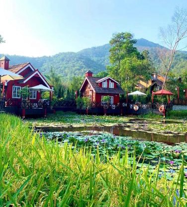 Khu nghỉ dưỡng Ba Hạt Dẻ