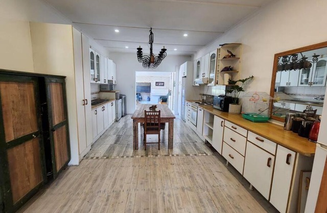 Kidwelly Home, your perfect holiday destination