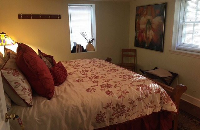 King Bed in Farmhouse on rural sheep and goat farm