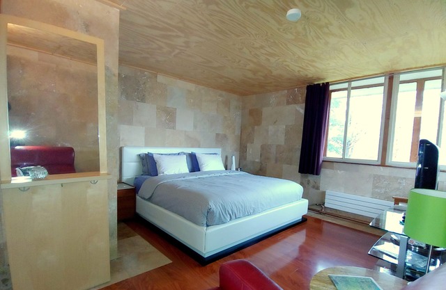 King Bed - Signature Style