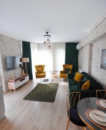 King Suite BH37