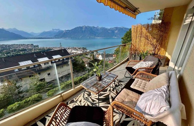 King Suite - Mountains & Lake Panoramic view