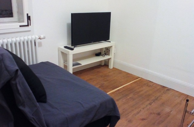 kl. FeWo 2 single beds in 2 SchlafZi n. HFU u. MHS