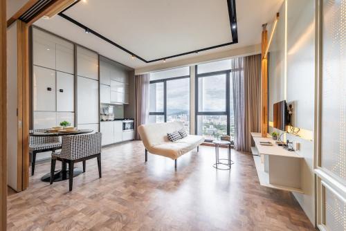 KLCC Expressionz Couple Suites 1B1B