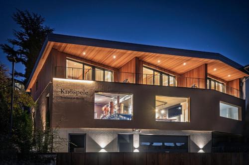 Knöspele - Brennerei & Genuss-Apartments